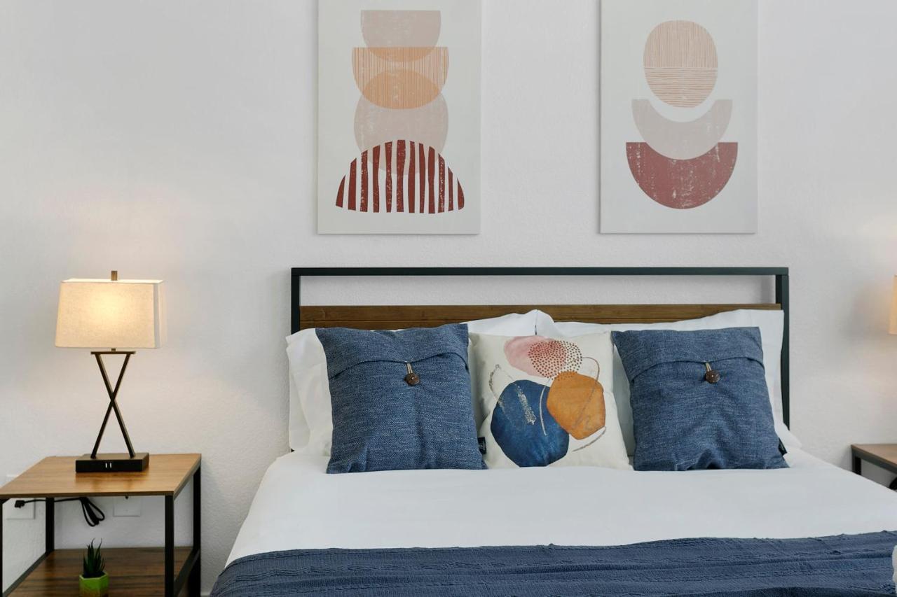 Cozysuites Glendale By The Stadium With Pool 10 Exterior foto